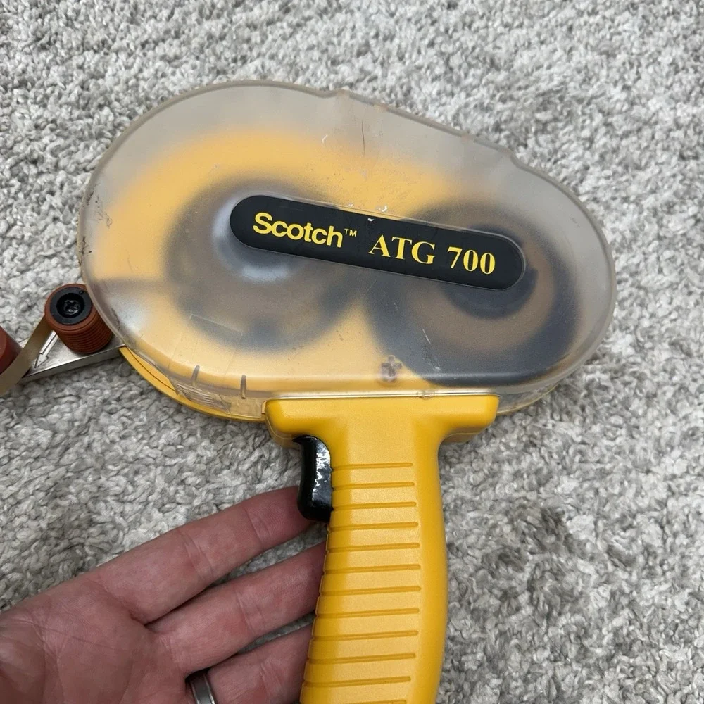 Scotch Advanced Tape Glider and ATG 700 lot x2 pink yellow double side tape tool